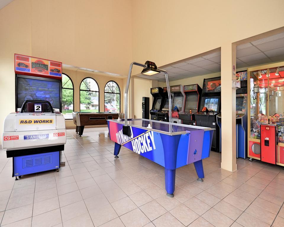 Quality Inn & Suites Coldwater Near I-69 Ngoại thất bức ảnh